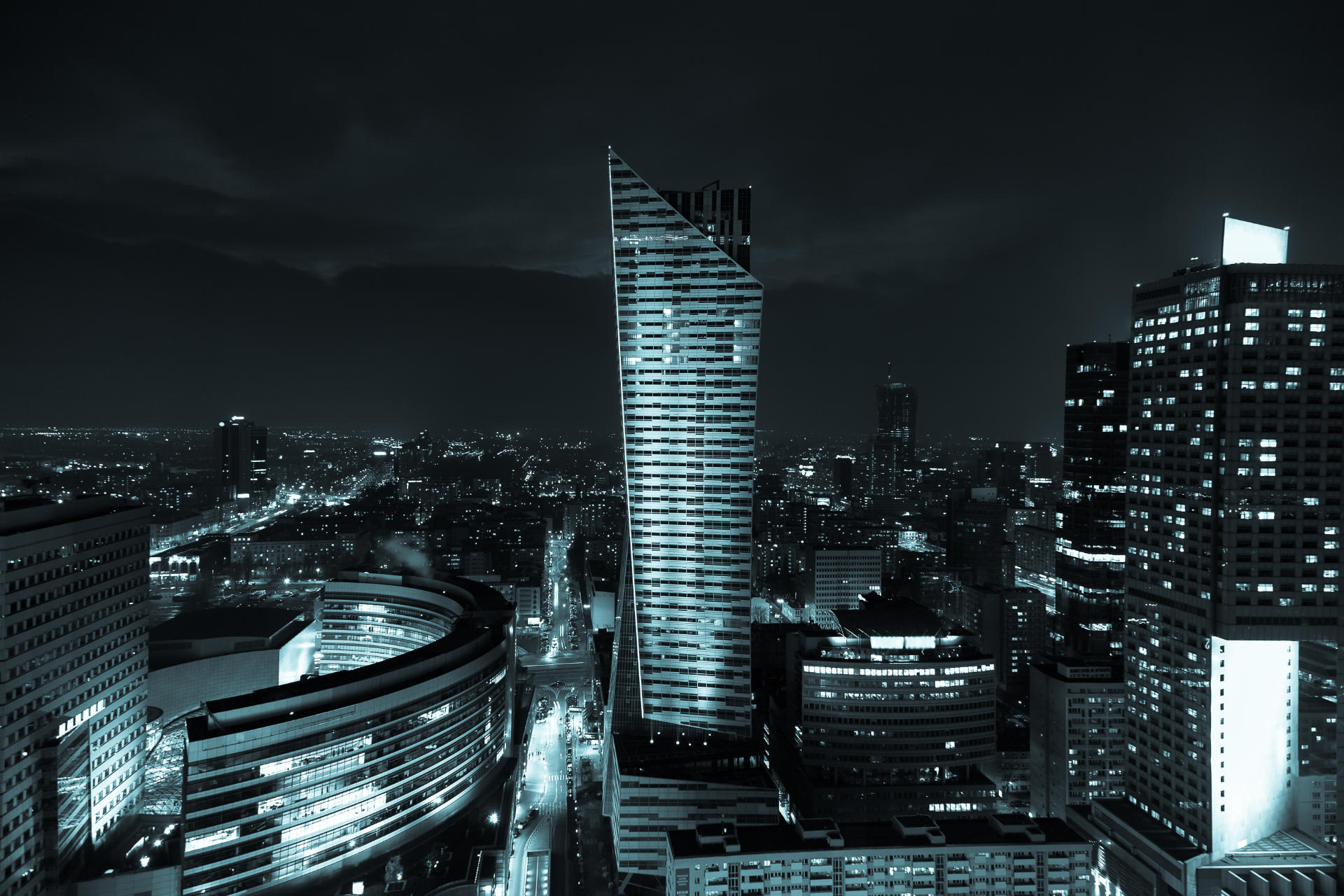 Night,View,Of,Warsaw,Center,City,Building,In,Poland,In